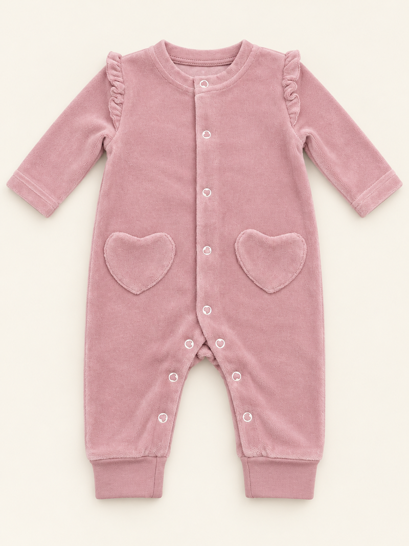 Tutina rosa con ruches e taschine a cuore